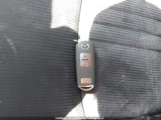 JM1DKFC73K0442006 Mazda pe