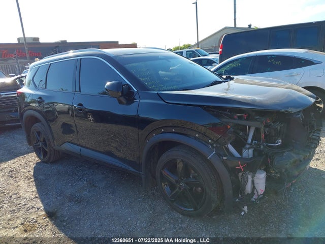5N1AT3BB9MC727651 Nissan Rogue