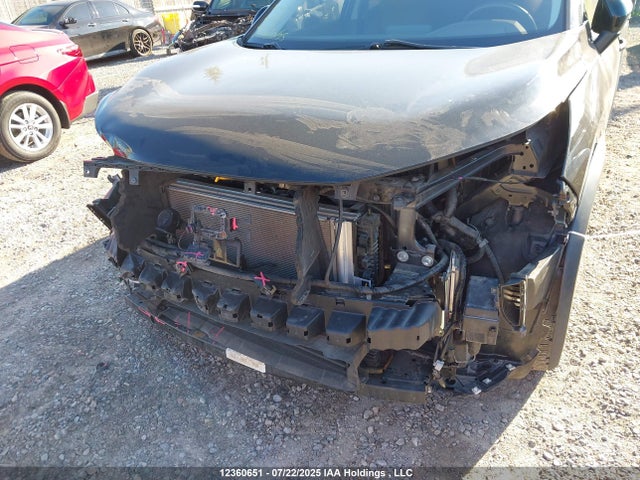 5N1AT3BB9MC727651 Nissan Rogue