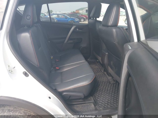2T3JFREV8HW681429 Toyota 2ar-fe