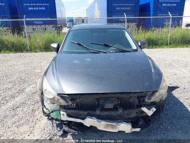 JM1BM1V72E1162884 Mazda pe