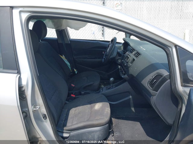 KNADM5A3XF6988368 KIA dohc gamma