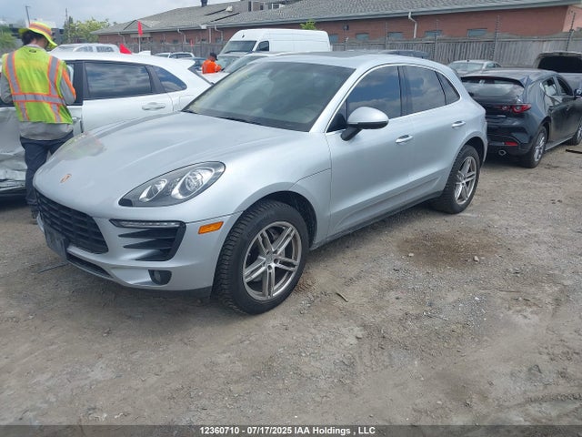 Porsche Macan 2016 WP1AB2A58GLB46108 Image 2
