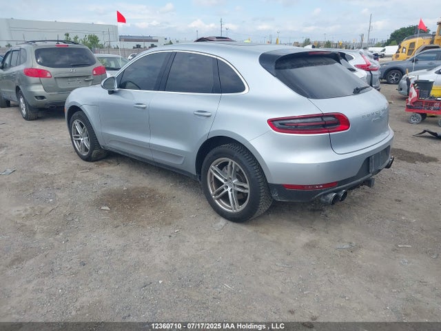 Porsche Macan 2016 WP1AB2A58GLB46108 Image 3