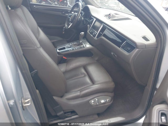 Porsche Macan 2016 WP1AB2A58GLB46108 Image 5