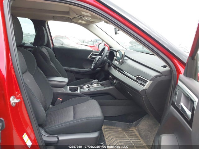 JA4J4UA84NZ618293 Mitsubishi Outlander