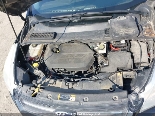 1FMCU9GX1EUB88306 Ford Escape