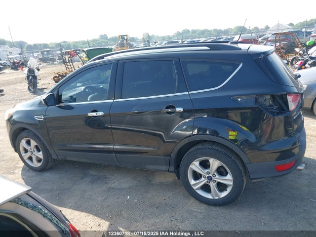 1FMCU9GX1EUB88306 Ford Escape
