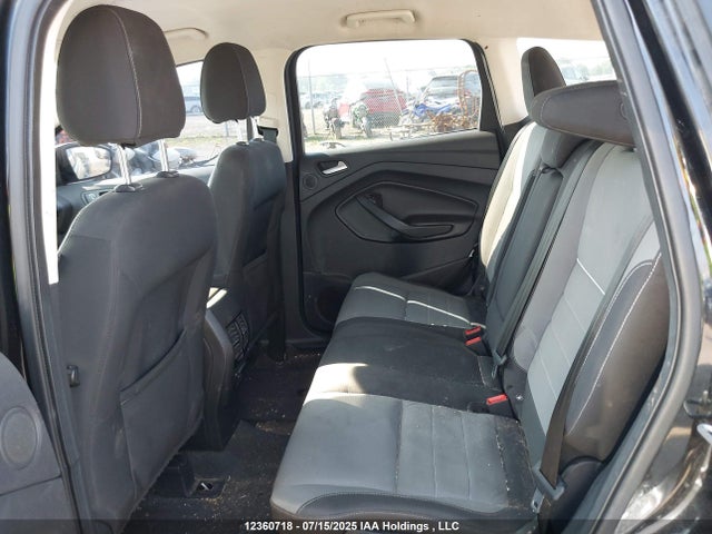 1FMCU9GX1EUB88306 Ford Escape