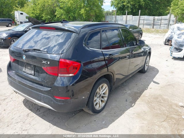 BMW X1 2015 WBAVL1C52FVY25945 Image 4