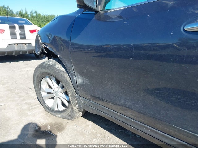 5N1AT2MV5GC880470 Nissan Rogue