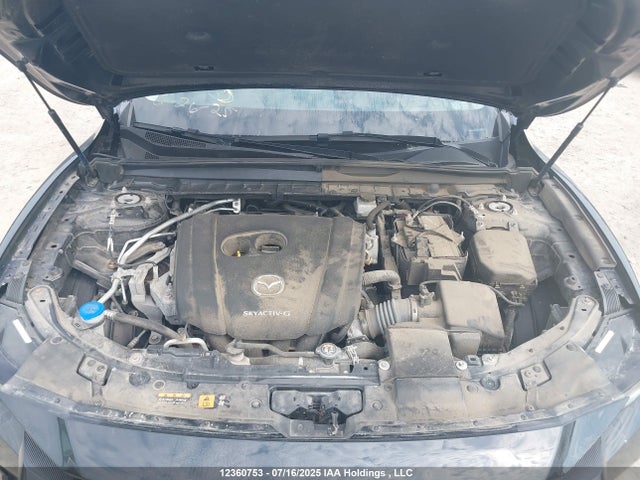 7MMVABDM0PN121832 Mazda py