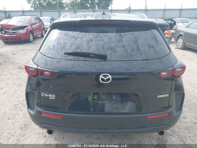 7MMVABDM0PN121832 Mazda py