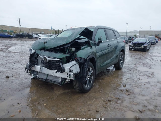 Toyota t24a-fts 2025 5TDKDRBH9SS583916 Image 2
