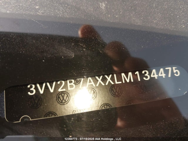 3VV2B7AXXLM134475 Volkswagen Tiguan