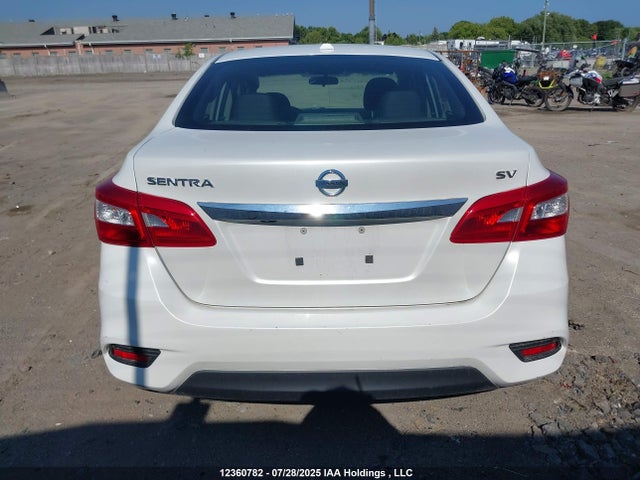 3N1AB7AP8JY208382 Nissan 2018