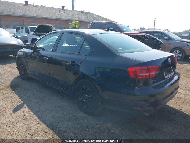3VW2K7AJ0FM245970 Volkswagen 2015