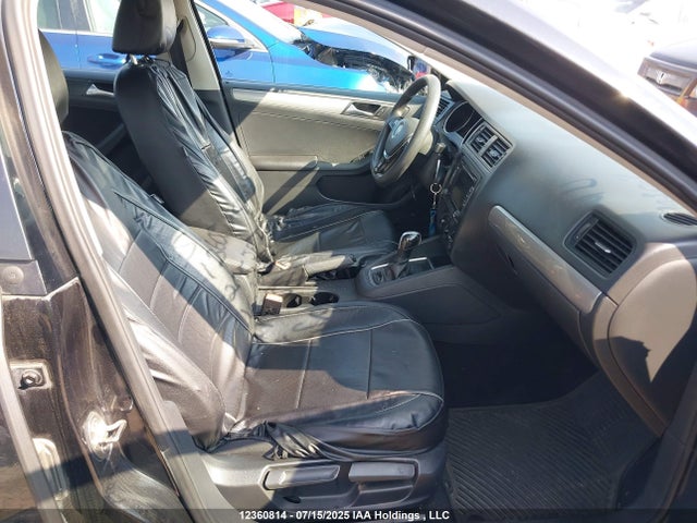 3VW2K7AJ0FM245970 Volkswagen 2015