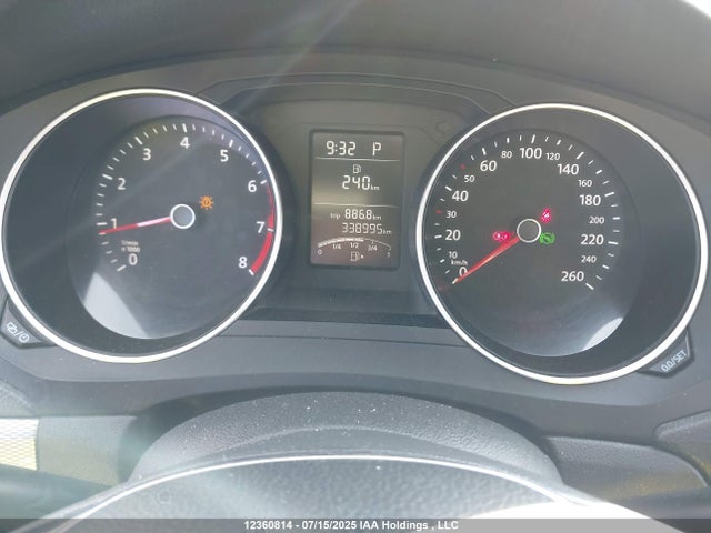 3VW2K7AJ0FM245970 Volkswagen 2015