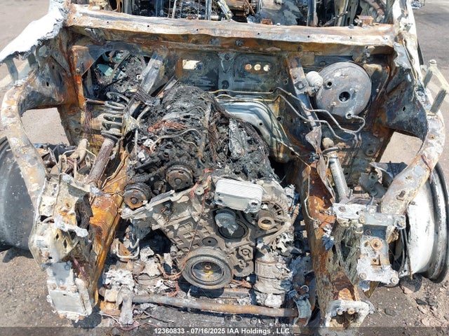 BMW 2018 2018 5UXKR0C54JL071237 Image 10