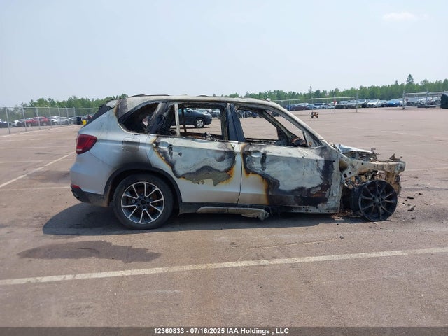 BMW 2018 2018 5UXKR0C54JL071237 Image 12