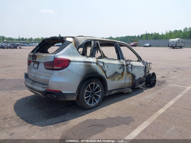 BMW 2018 2018 5UXKR0C54JL071237 Image 4