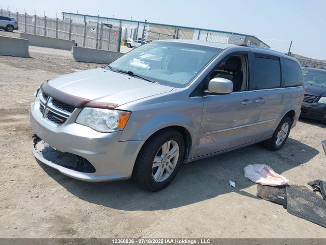 2C4RDGDG9FR633736 Dodge Grand Caravan