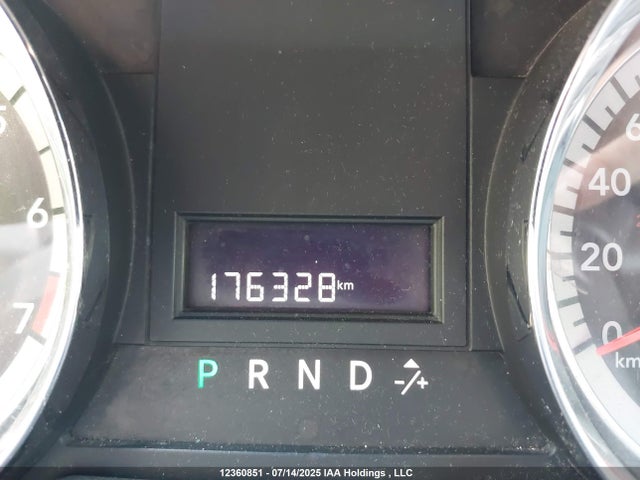 2C4RDGBGXFR701142 Dodge Grand Caravan