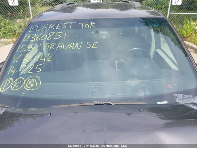 2C4RDGBGXFR701142 Dodge Grand Caravan