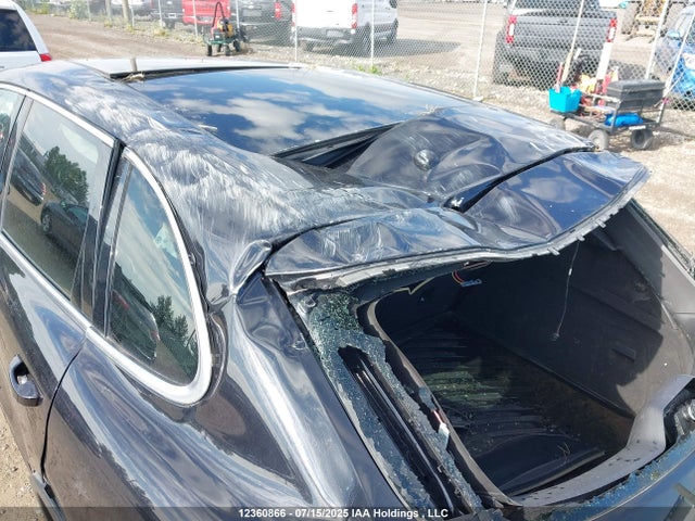 Porsche 2015 2015 WP1AF2A2XFLA40753 Image 19