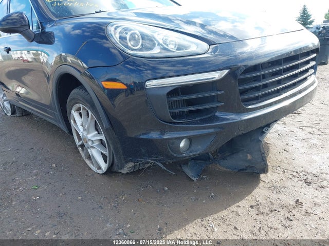 Porsche 2015 2015 WP1AF2A2XFLA40753 Image 6
