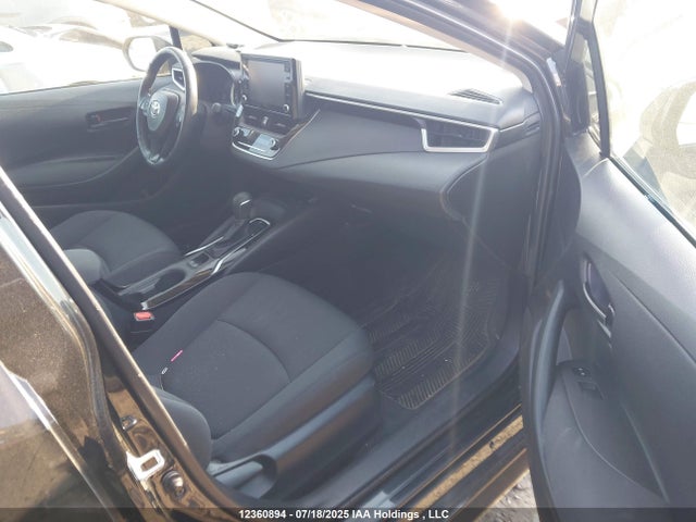 5YFBPMBE5NP308332 Toyota 2zr-fae