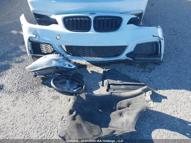 WBA2G3C32HV986719 BMW 2017