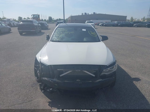 WBA2G3C32HV986719 BMW 2017