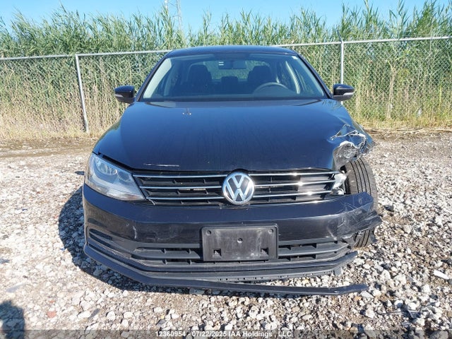 3VW267AJ4GM369312 Volkswagen 2016