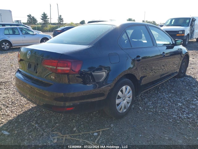 3VW267AJ4GM369312 Volkswagen 2016