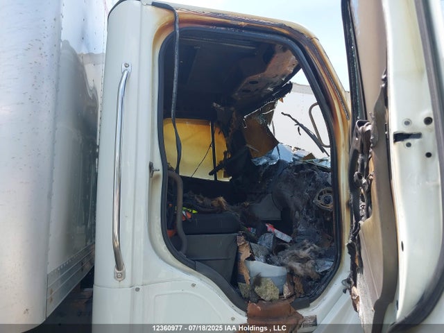 Freightliner cummins b6.7 2020 3ALACWFD5LDLT6753 Image 8
