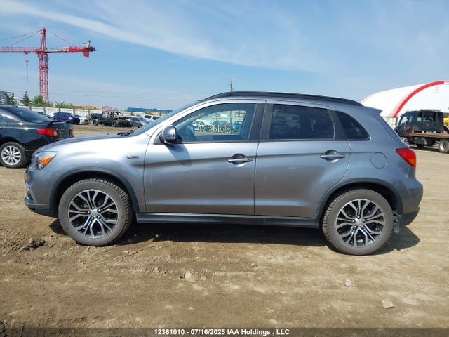 12361010 :رقم المزاد ، JA4AJ4AW7JZ610383 vin ، 2018 Mitsubishi Rvr Gt/se Anniversary Edition/se Limited Edition مزاد بيع