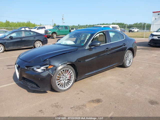 ZARFAEEN9H7533322 Alfa Romeo 2017