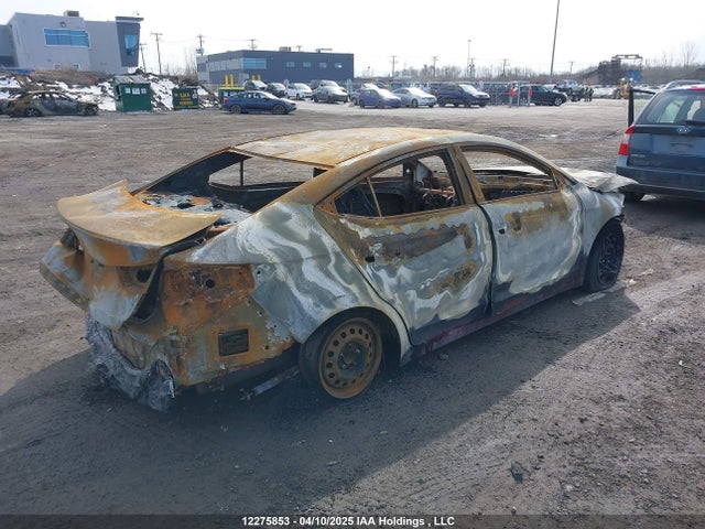 KMHD84LF2HU421543 Hyundai 2017