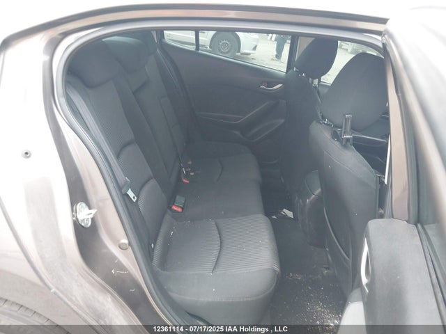 3MZBM1V72FM179072 Mazda pe
