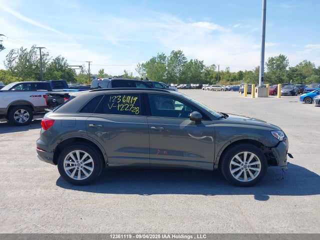WA1AECF39L1122728 Audi Q3
