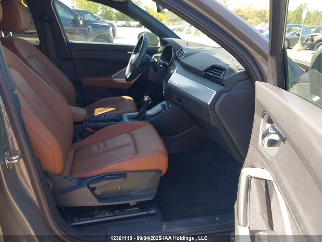 WA1AECF39L1122728 Audi Q3