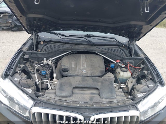 5UXKS4C5XJ0Y18563 BMW 2018