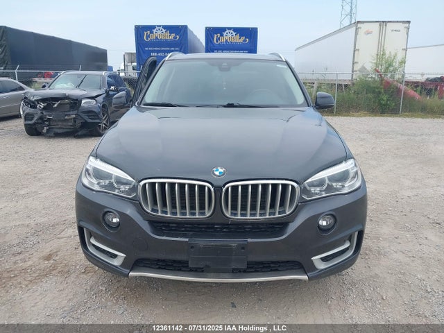 5UXKS4C5XJ0Y18563 BMW 2018