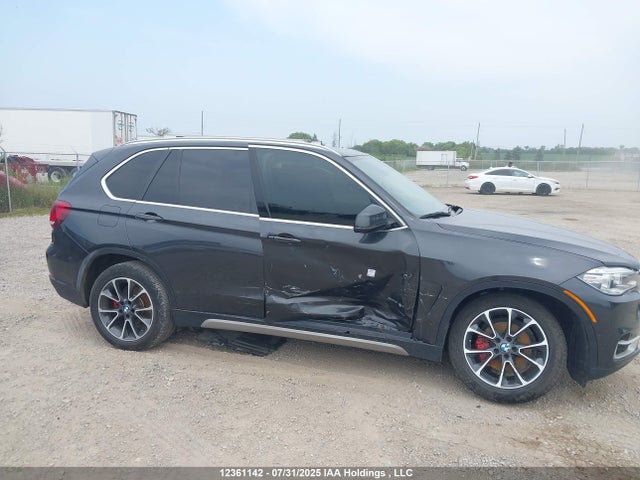 5UXKS4C5XJ0Y18563 BMW 2018