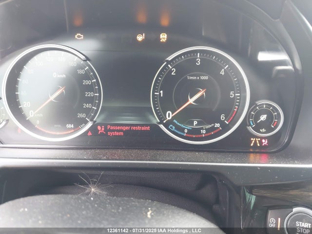 5UXKS4C5XJ0Y18563 BMW 2018