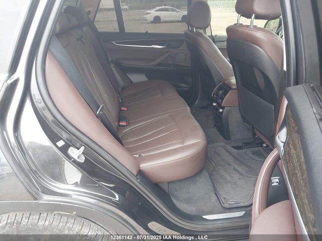 5UXKS4C5XJ0Y18563 BMW 2018