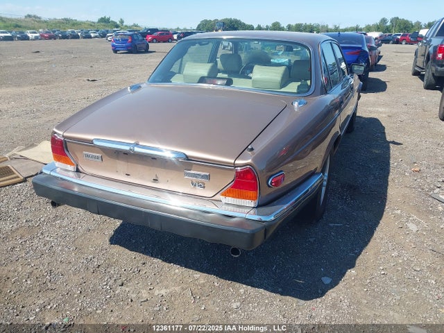 12361177 :رقم المزاد ، SAJBN1044HC471776 vin ، 1987 Jaguar Xj12 مزاد بيع