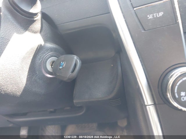 4T1BF1FKXHU417518 Toyota CAMRY SE